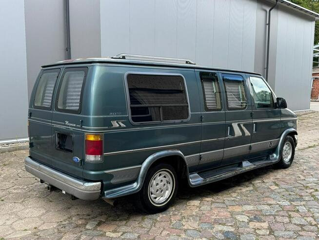 Ford Econoline 5.8 v8 200km Automat Salonka Hak Klima LUXURYCLASSIC