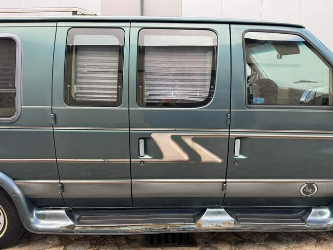 Ford Econoline 5.8 v8 200km Automat Salonka Hak Klima LUXURYCLASSIC