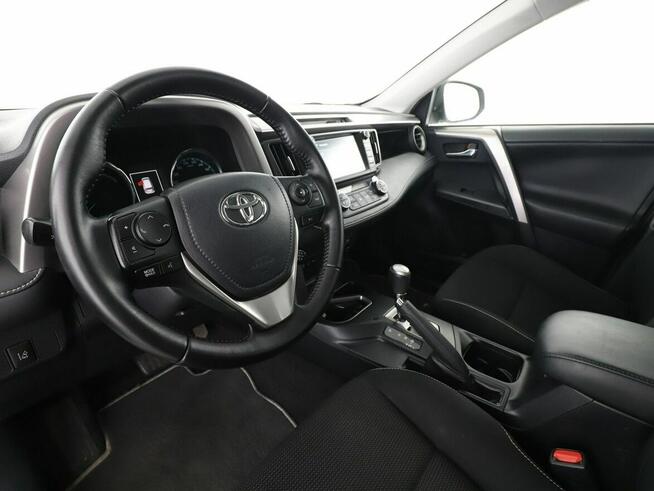 Toyota RAV-4 Dynamic navi kamera BiLED Bluetooth tempomat