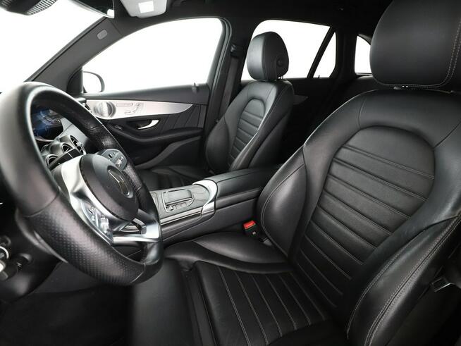 Mercedes GLC 300 4x4 automat full LED skóra navi virtual cocpit kamery 360 el. klapa