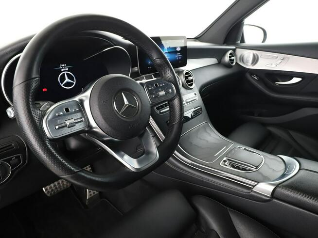 Mercedes GLC 300 4x4 automat full LED skóra navi virtual cocpit kamery 360 el. klapa
