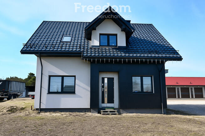 Rodzinny dom w zielonej okolicy Sułkowa