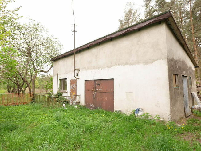 Mały domek w spokojnej okolicy