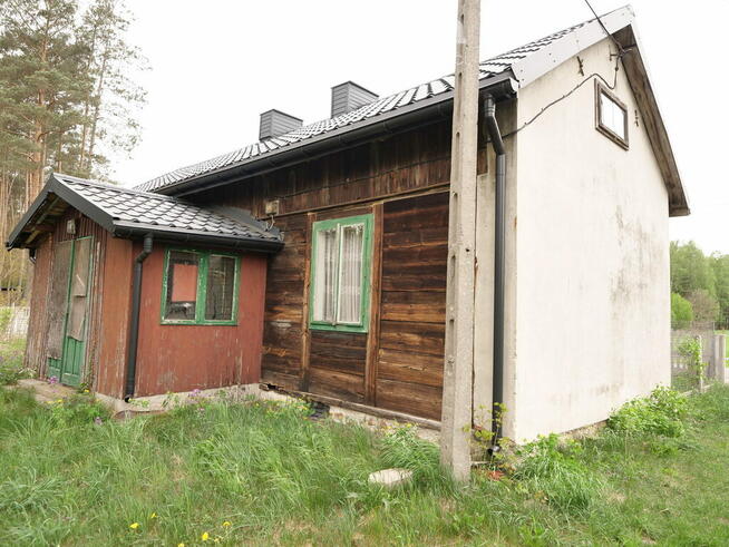 Mały domek w spokojnej okolicy