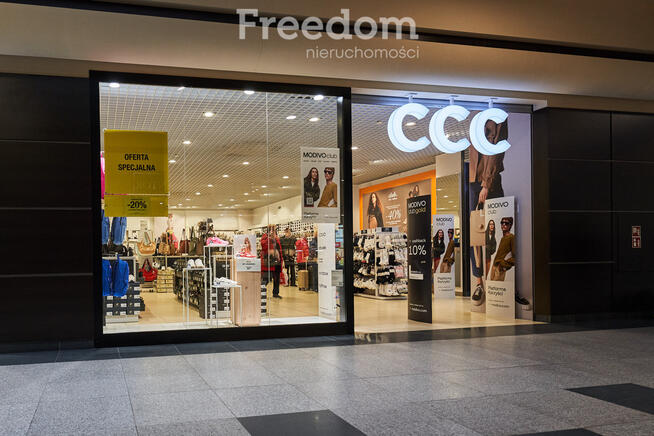 Lokal handlowy w Galerii Mazurskiej w Ostródzie.