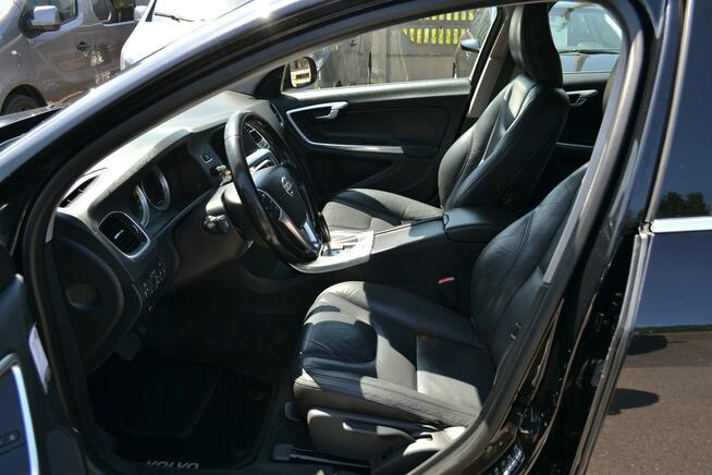 Volvo V60 Nawigacja*Climatronic*Serwis*LED*Automat 2.0T 203KM