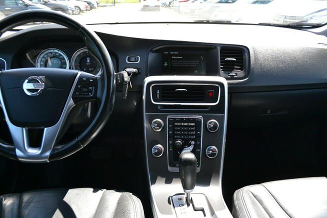 Volvo V60 Nawigacja*Climatronic*Serwis*LED*Automat 2.0T 203KM