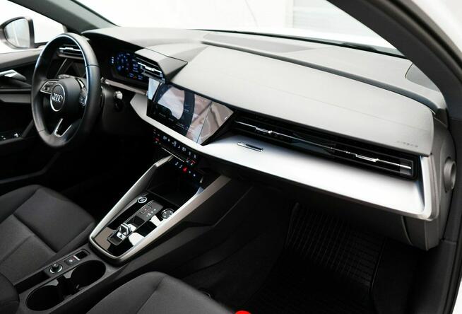 35TFSI 150KM Stronic LED Alu17 Audi Smartphone Interface FVat