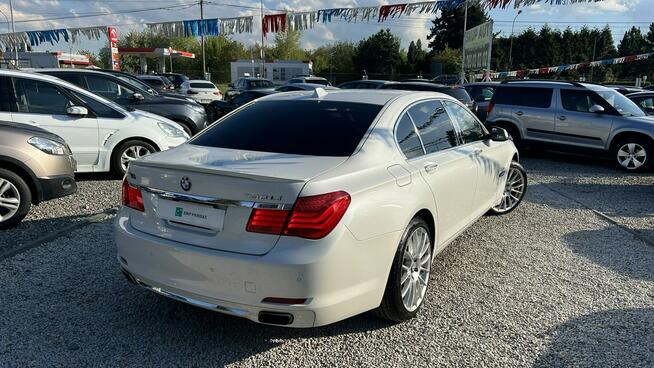 740 Li *Perła* 146 Tys przebieg / Kamery 360 * Dociągi - Gwarancja