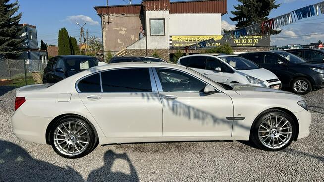 740 Li *Perła* 146 Tys przebieg / Kamery 360 * Dociągi - Gwarancja