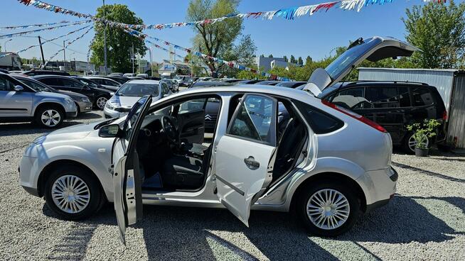 Ford Focus Oszczędny * 1,6 benzyna * Możliwa zamiana *