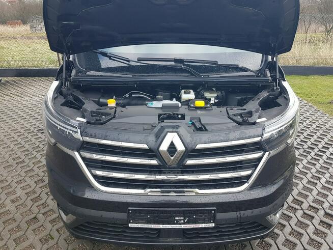 Renault Trafic 8 OSÓB 2xDRZWI BOCZNE PRZESUWNE DŁUGI BOGATE WYPOSAŻENIE