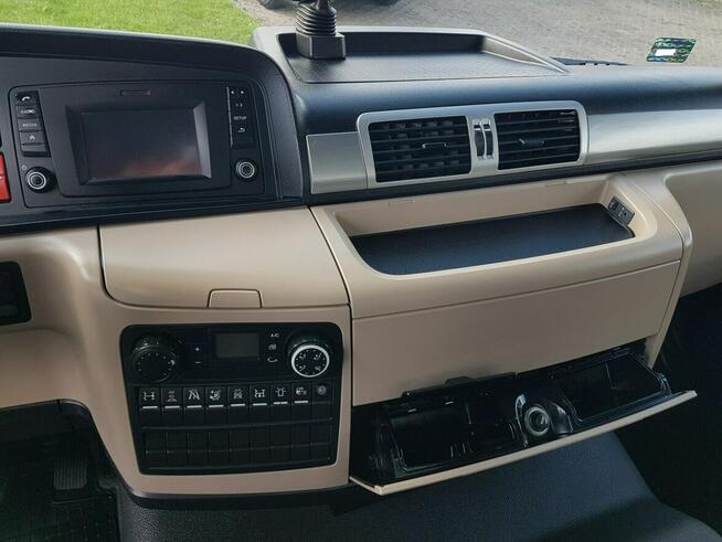 HAKOWIEC 4x2 KLIMA HAKOWIEC DO KONTENERÓW MANUAL DMC 11990 KG