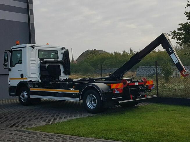 HAKOWIEC 4x2 KLIMA HAKOWIEC DO KONTENERÓW MANUAL