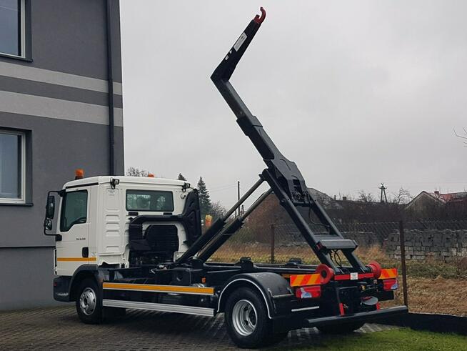 HAKOWIEC 4X2 KLIMA DO KONTENERÓW MANUAL 12T