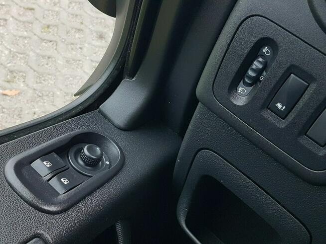 Renault Master KONTENER 8EP 4,21x2,23x2,22 KLIMA MANUAL KRAJOWY 6-BIEGÓW