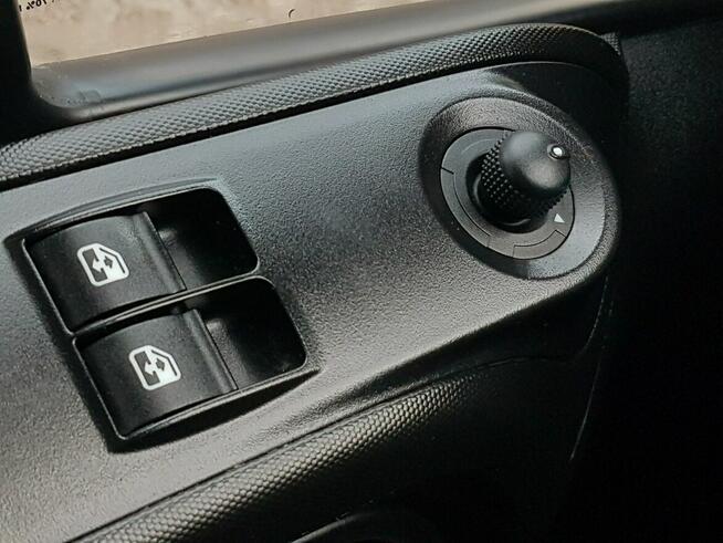 Iveco Daily KONTENER NISKOPODŁOGOWY 4,43x2,23x2,42 SKLEP FOODTRUCK KAMPER KLIMA