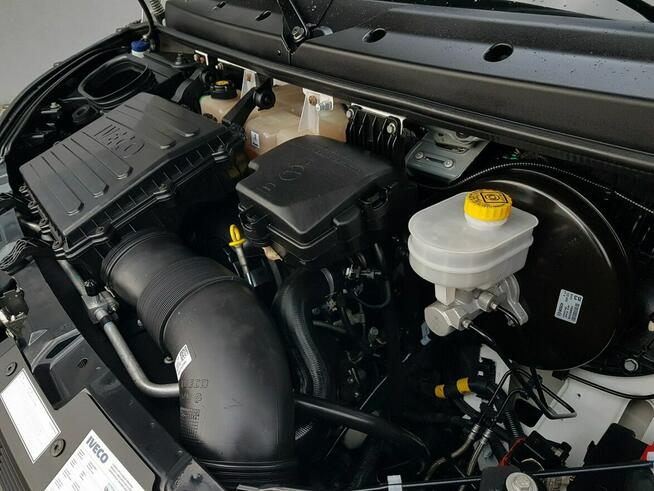 Iveco Daily KONTENER NISKOPODŁOGOWY 4,43x2,23x2,42 SKLEP FOODTRUCK KAMPER KLIMA