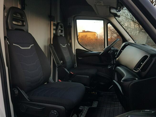 Iveco Daily KONTENER NISKOPODŁOGOWY 4,43x2,23x2,42 SKLEP FOODTRUCK KAMPER KLIMA