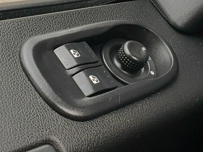 Renault Master KONTENER 8EP 4,21x2,23x2,22 KLIMA MANUAL KRAJOWY 6-BIEGÓW