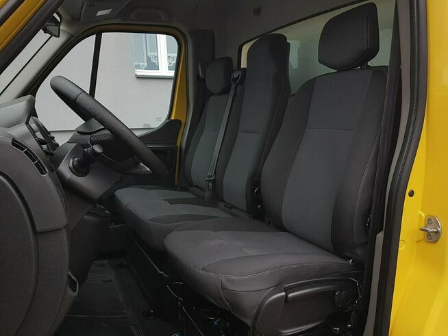 Renault Master KONTENER 8EP 4,21x2,23x2,22 KLIMA MANUAL KRAJOWY 6-BIEGÓW