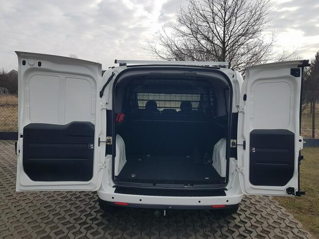 Fiat Doblo MAXI 5 OSÓB DŁUGI KLIMA 2 xDRZWI BOCZNE PRZESUWNE I-WŁAŚCICIEL