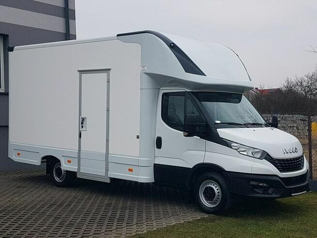 Iveco Daily KONTENER NISKOPODŁOGOWY 4,43x2,23x2,42 SKLEP BAR FOODTRUCK KAMPER AC