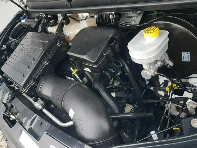 Iveco Daily KONTENER NISKOPODŁOGOWY 4,43x2,23x2,42 SKLEP BAR FOODTRUCK KAMPER AC