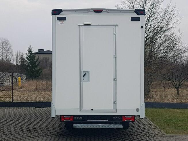 Iveco Daily KONTENER NISKOPODŁOGOWY 4,43x2,23x2,42 SKLEP BAR FOODTRUCK KAMPER AC