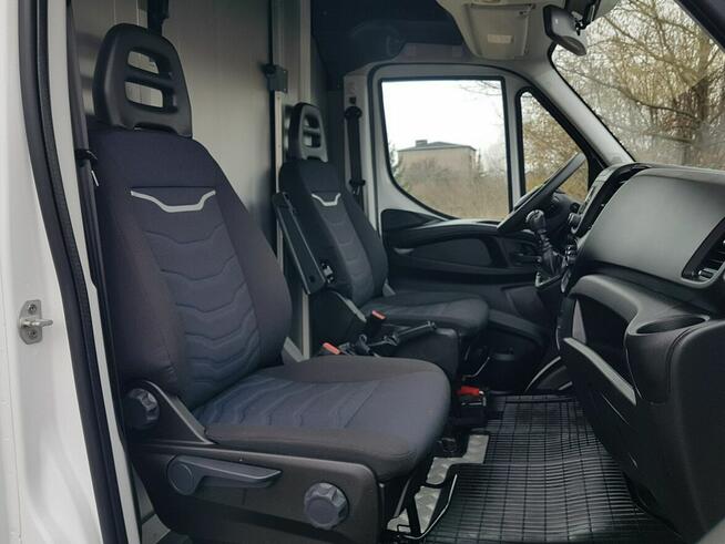 Iveco Daily KONTENER NISKOPODŁOGOWY 4,43x2,23x2,42 SKLEP BAR FOODTRUCK KAMPER AC