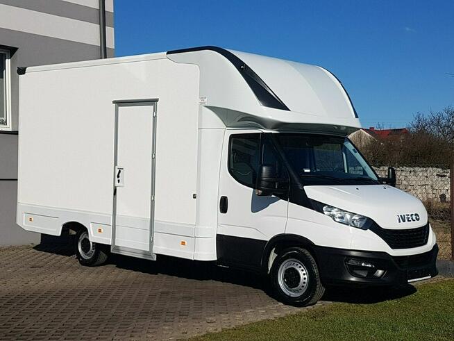 Iveco Daily KONTENER NISKOPODŁOGOWY 4,43x2,23x2,42 SKLEP BAR FOODTRUCK KAMPER AC