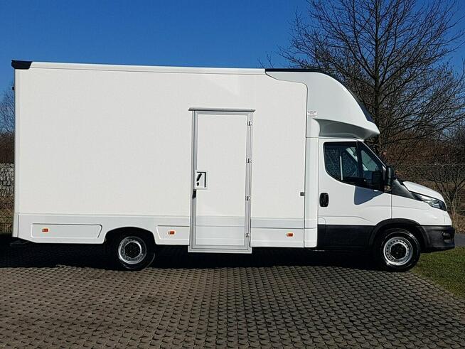 Iveco Daily KONTENER NISKOPODŁOGOWY 4,43x2,23x2,42 SKLEP BAR FOODTRUCK KAMPER AC