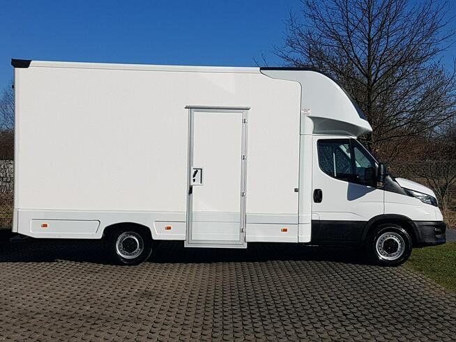 Iveco Daily KONTENER NISKOPODŁOGOWY 4,43x2,23x2,42 SKLEP BAR FOODTRUCK KAMPER AC