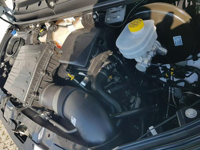 Iveco Daily KONTENER NISKOPODŁOGOWY 4,43x2,23x2,42 SKLEP BAR FOODTRUCK KAMPER AC