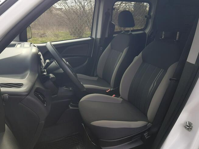 Fiat Doblo MAXI 5 OSÓB DŁUGI KLIMA 6-BIEGÓW KRAJOWY I-WŁAŚCICIEL FAKTURA VAT