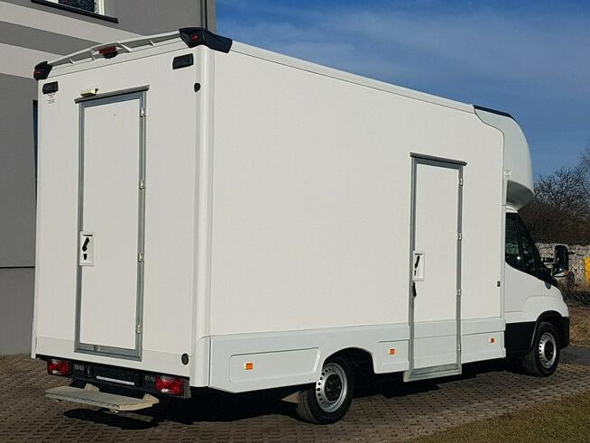 Iveco Daily KONTENER NISKOPODŁOGOWY 4,43x2,23x2,42 SKLEP BAR FOODTRUCK KAMPER AC