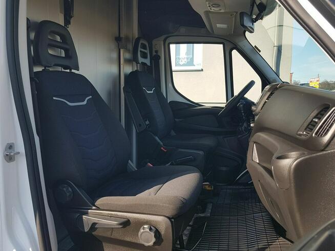 Iveco Daily KONTENER NISKOPODŁOGOWY 4,43x2,23x2,42 SKLEP BAR FOODTRUCK KAMPER AC