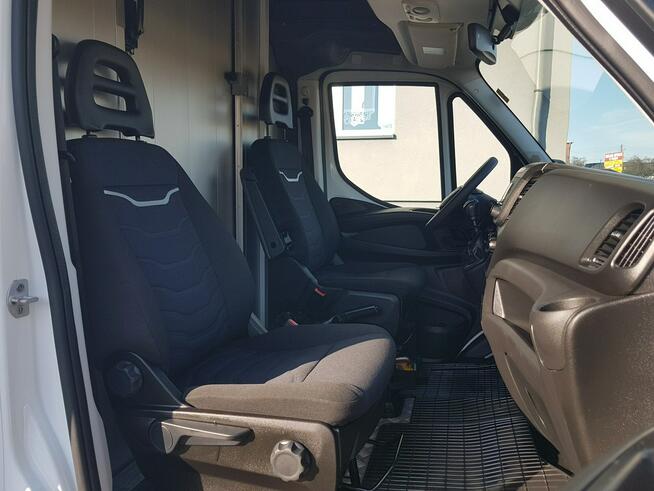 Iveco Daily KONTENER NISKOPODŁOGOWY 4,43x2,23x2,42 SKLEP BAR FOODTRUCK KAMPER AC