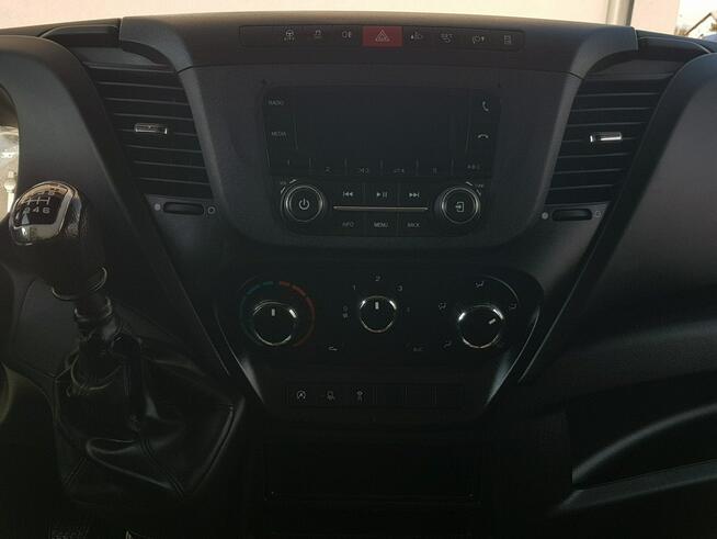 Iveco Daily KONTENER NISKOPODŁOGOWY 4,43x2,23x2,42 SKLEP BAR FOODTRUCK KAMPER AC