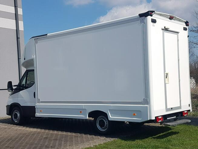 Iveco Daily KONTENER NISKOPODŁOGOWY 4,43x2,23x2,42 SKLEP BAR FOODTRUCK KAMPER AC
