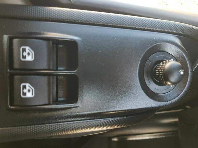 Iveco Daily KONTENER NISKOPODŁOGOWY 4,43x2,23x2,42 SKLEP BAR FOODTRUCK KAMPER AC