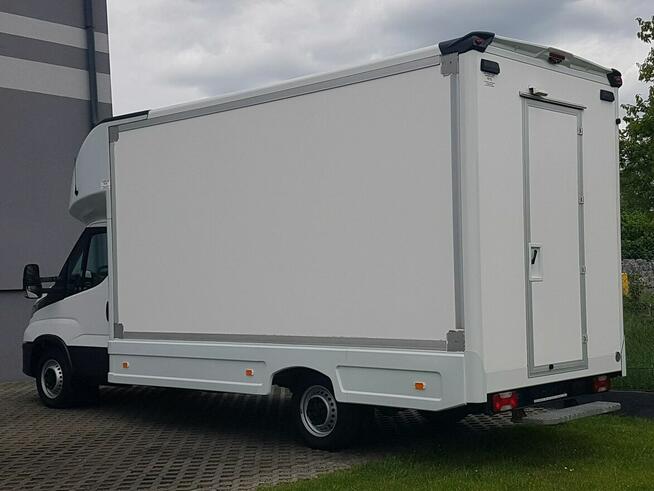 Iveco Daily KONTENER NISKOPODŁOGOWY 4,43x2,23x2,42 SKLEP BAR FOODTRUCK KAMPER AC
