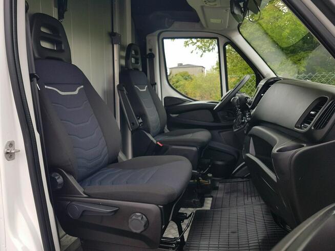 Iveco Daily KONTENER NISKOPODŁOGOWY 4,43x2,23x2,42 SKLEP BAR FOODTRUCK KAMPER AC