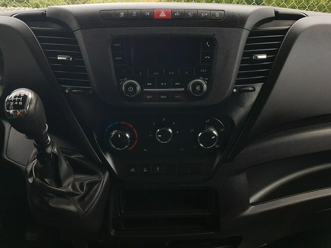 Iveco Daily KONTENER NISKOPODŁOGOWY 4,43x2,23x2,42 SKLEP BAR FOODTRUCK KAMPER AC