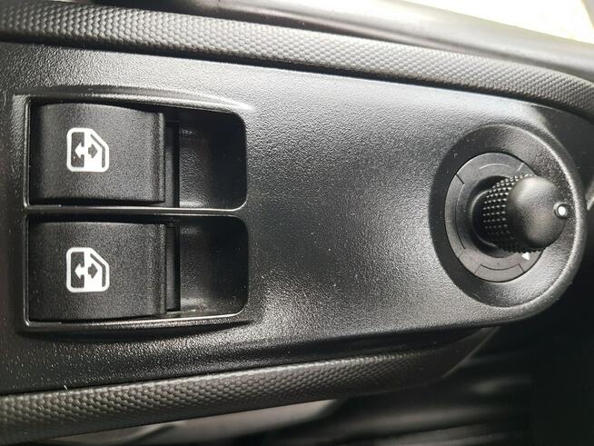 Iveco Daily KONTENER NISKOPODŁOGOWY 4,43x2,23x2,42 SKLEP BAR FOODTRUCK KAMPER AC