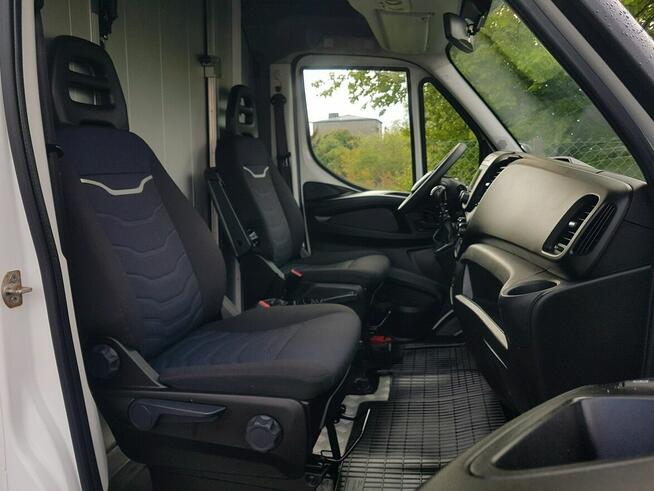 Iveco Daily KONTENER NISKOPODŁOGOWY 4,43x2,23x2,42 SKLEP BAR FOODTRUCK KAMPER AC