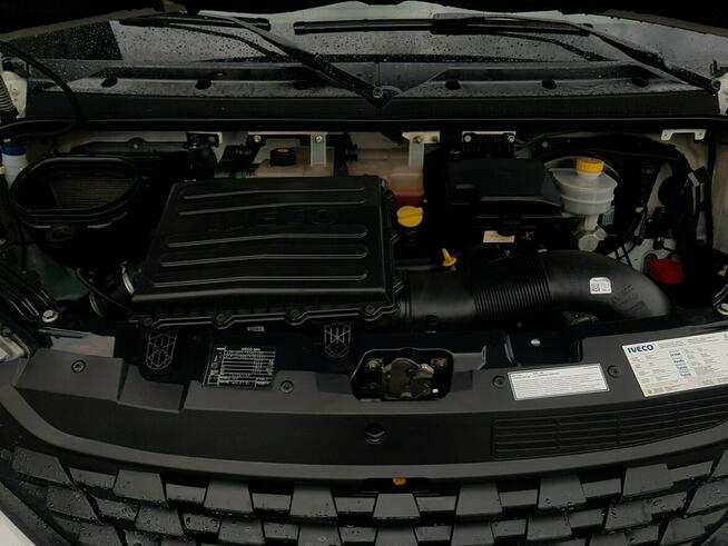 Iveco Daily KONTENER NISKOPODŁOGOWY 4,43x2,23x2,42 SKLEP BAR FOODTRUCK KAMPER AC