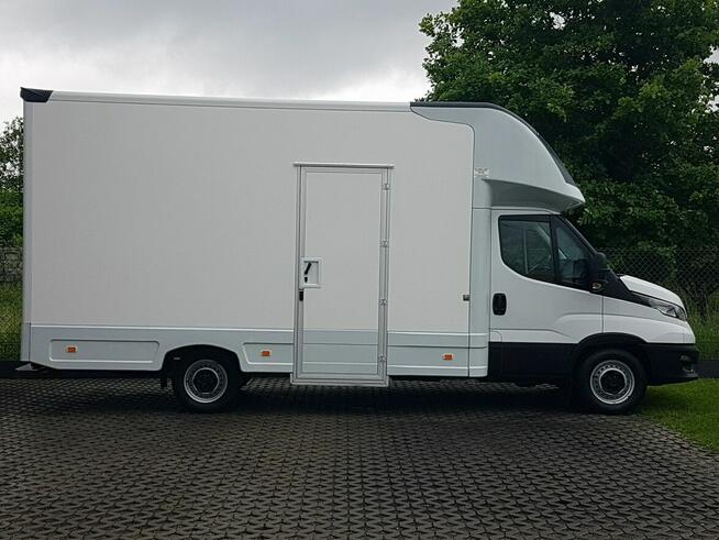 Iveco Daily KONTENER NISKOPODŁOGOWY 4,43x2,23x2,42 SKLEP BAR FOODTRUCK KAMPER AC