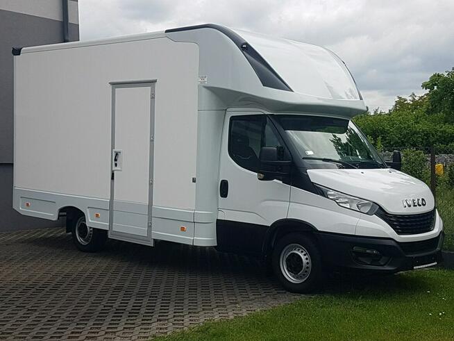 Iveco Daily KONTENER NISKOPODŁOGOWY 4,43x2,23x2,42 SKLEP BAR FOODTRUCK KAMPER AC