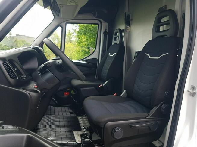 Iveco Daily KONTENER NISKOPODŁOGOWY 4,43x2,23x2,42 SKLEP BAR FOODTRUCK KAMPER AC